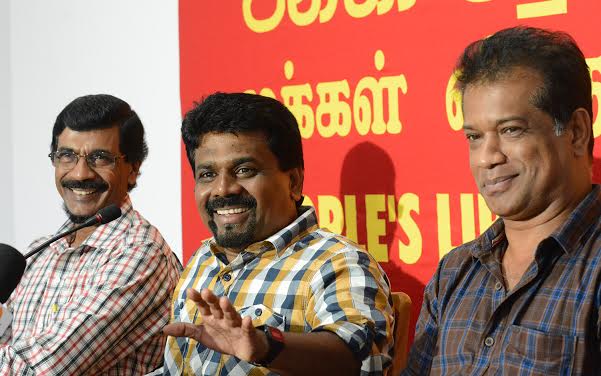 ඇයි මේ ජවිපෙ 19 වෙනුවෙන්  මරාගෙන මැරෙන සටනක?