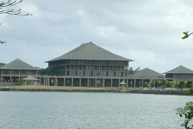 විපක්ෂනායක නැති පාර්ලිමේන්තුවක්