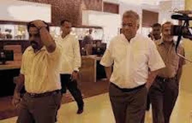 කැබිනට් නාඩගම සහ ජ.වි.පෙ. කස්තිරම්