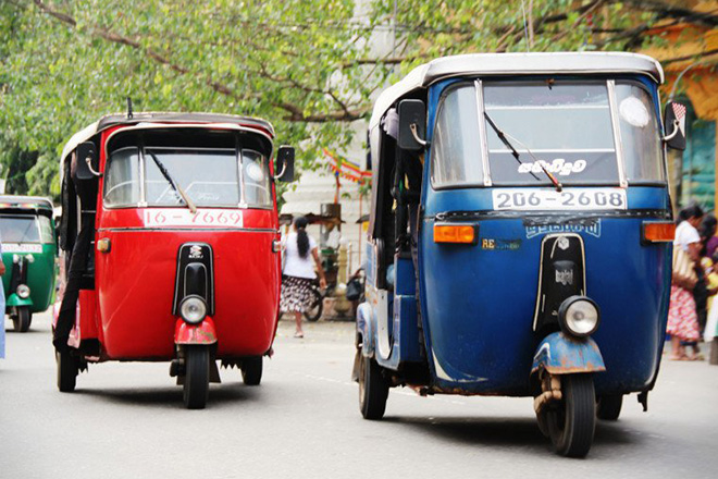 දුප්පතාගෙ වාහනේ නිසා පලාත් සභාවෙන් කරණ දෙවරක් හම ගැසීම