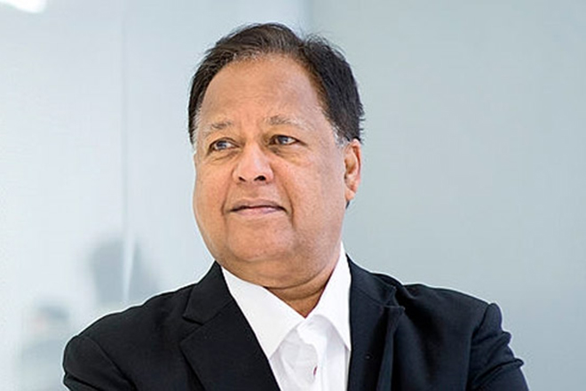 ‘අපි යන්නේ කොයි පාරේ – බැසිල්, පී.බී. ගිය පාරේ‘ – සරත් අමුණුගම කියයි