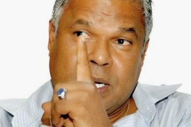 මෝල් මාෆියාව විසින් සහල් මිල තීරණය කරන බව ඩඩ්ලි සිරිසේන පිළිගනී!