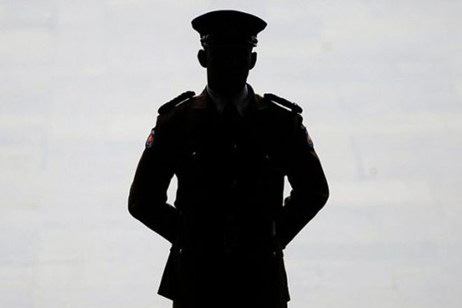 සයිටම් අරගලයේ ක්‍රියාකාරින්ගේ ජීවිත අනතුරේලු – මව්පියන්ට පොලිසිය දන්වයි