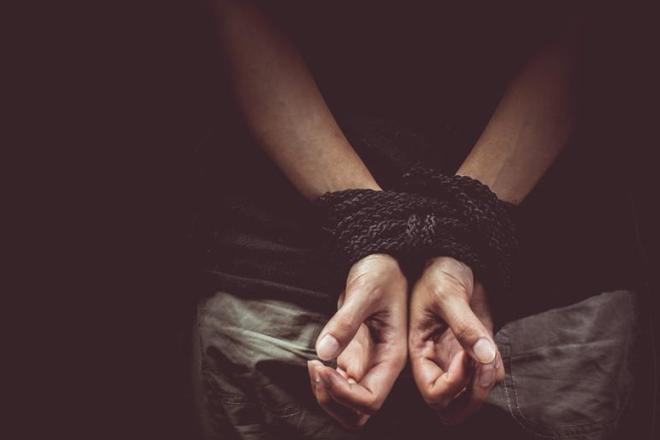 දෙවැනි සරසවි සිසුවාත් බලහත්කාරී පැහැරගැනීමට ලක් වේ!